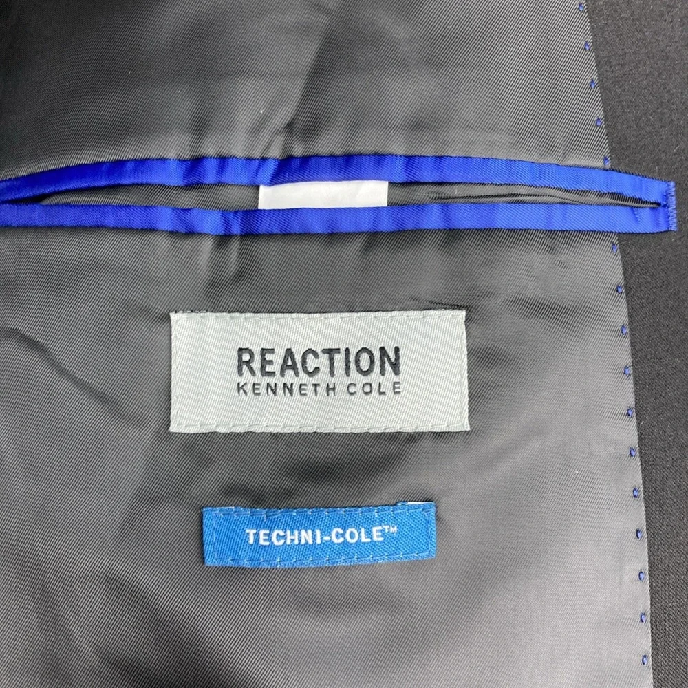 Kenneth Cole Reaction Men's 2-pc Suit Slim-Fit Double-Breasted Black 50L 45W 32L